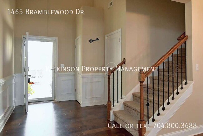 Building Photo - 1465 Bramblewood Dr