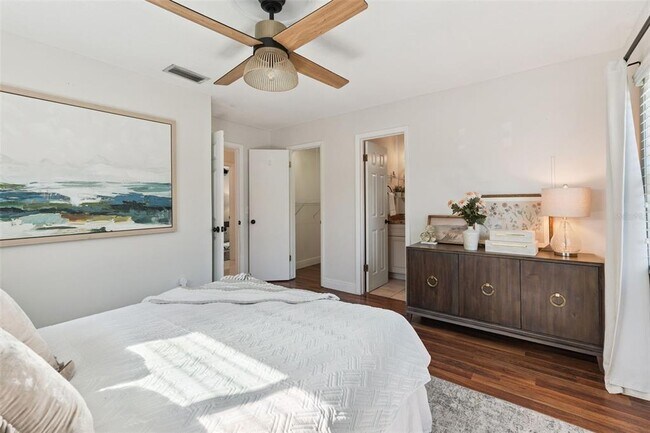 Building Photo - 622 Beverly Ave