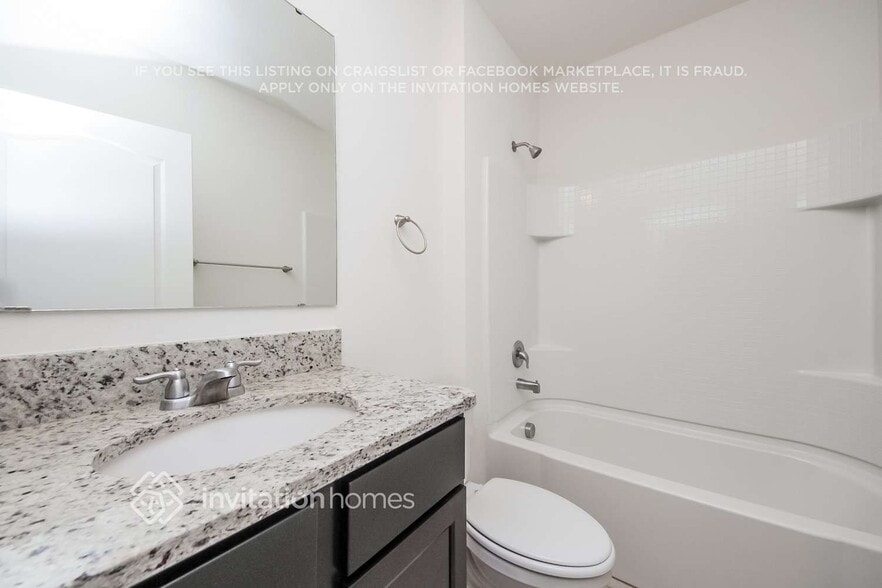 Building Photo - 5117 Fiddlewood Way