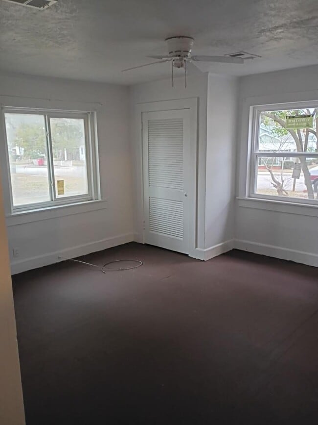 Building Photo - 1042 E Peachtree St