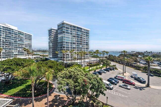 Building Photo - 1830 Avenida Del Mundo