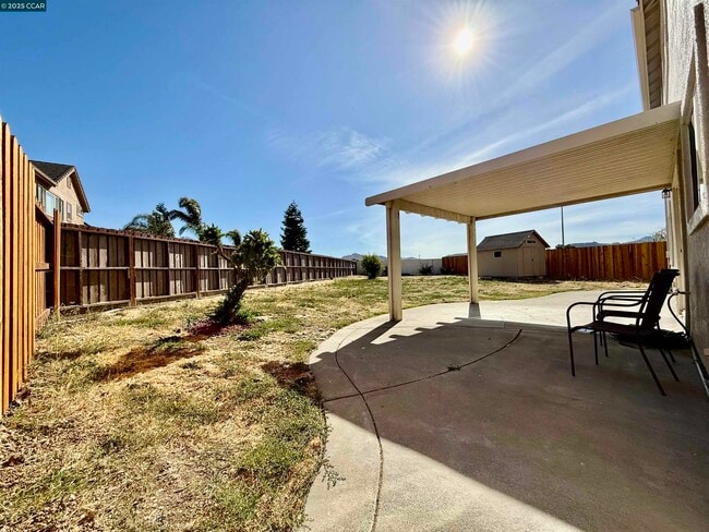 Building Photo - 4431 Meadow Valley Cir