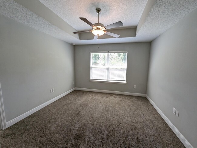 Building Photo - 5619 Charter Cir