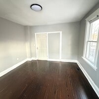Building Photo - 219 Schuyler Ave