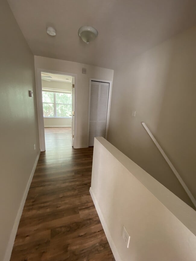 Building Photo - 160 Bowie Ln