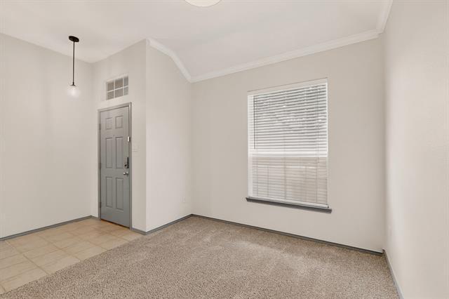 Building Photo - 1409 Clear Creek Dr