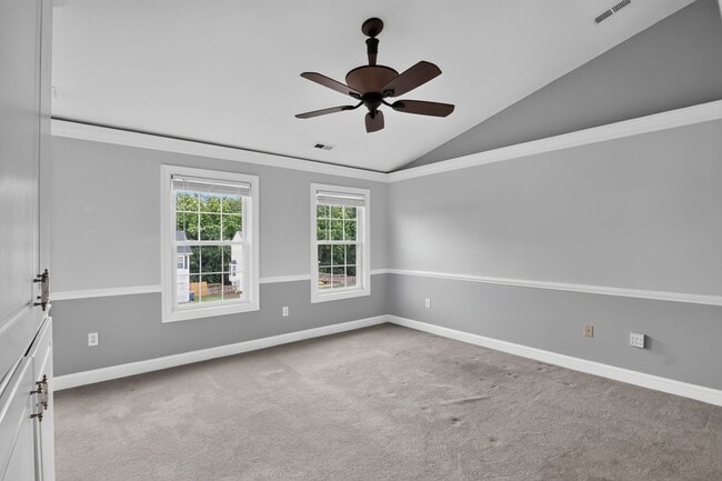Building Photo - Beautiful 4BR Colonial in Devon Green | Prime North Stafford Location