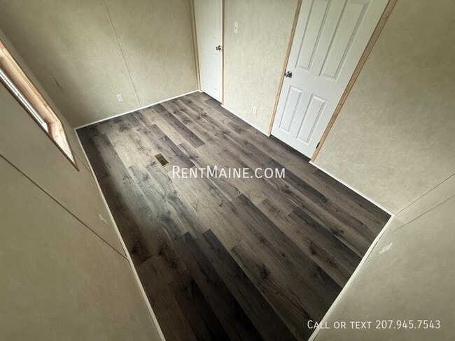 Building Photo - 1343 Ohio St