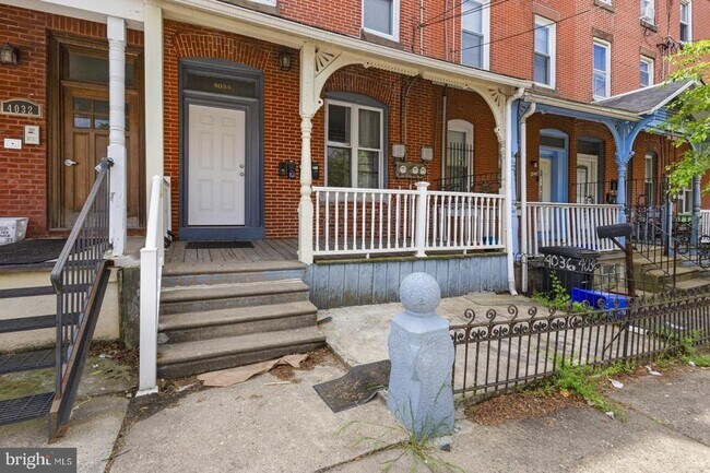 Building Photo - 4034 Baring St