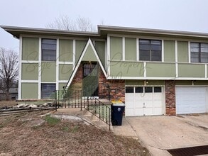 Building Photo - COMING SOON!!!!