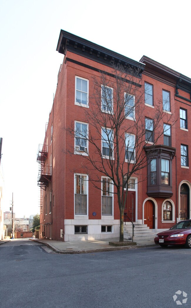Building Photo - 213 W Lanvale St