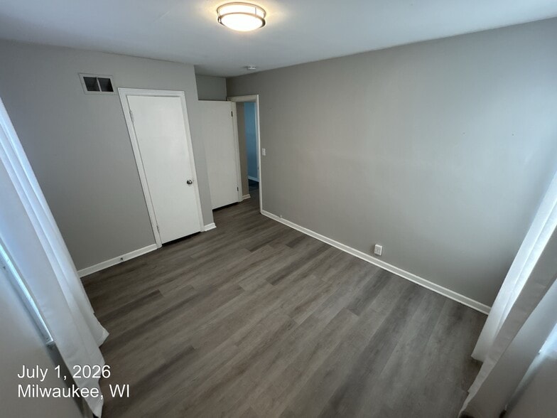 Building Photo - 3223 N 84th St