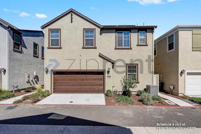 Building Photo - 9315 Mystic Lake Alley