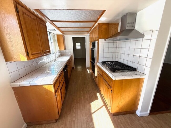 Building Photo - **LA MIRADA** Beautifully Maintained 3-Bedroom Home with Park-Like Yard