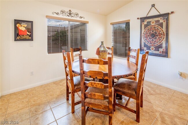 Building Photo - 10916 Bandol Pl