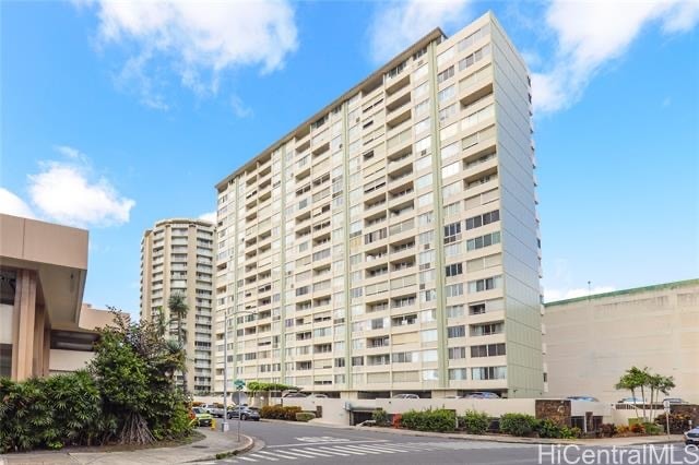 Building Photo - 780 Amana St