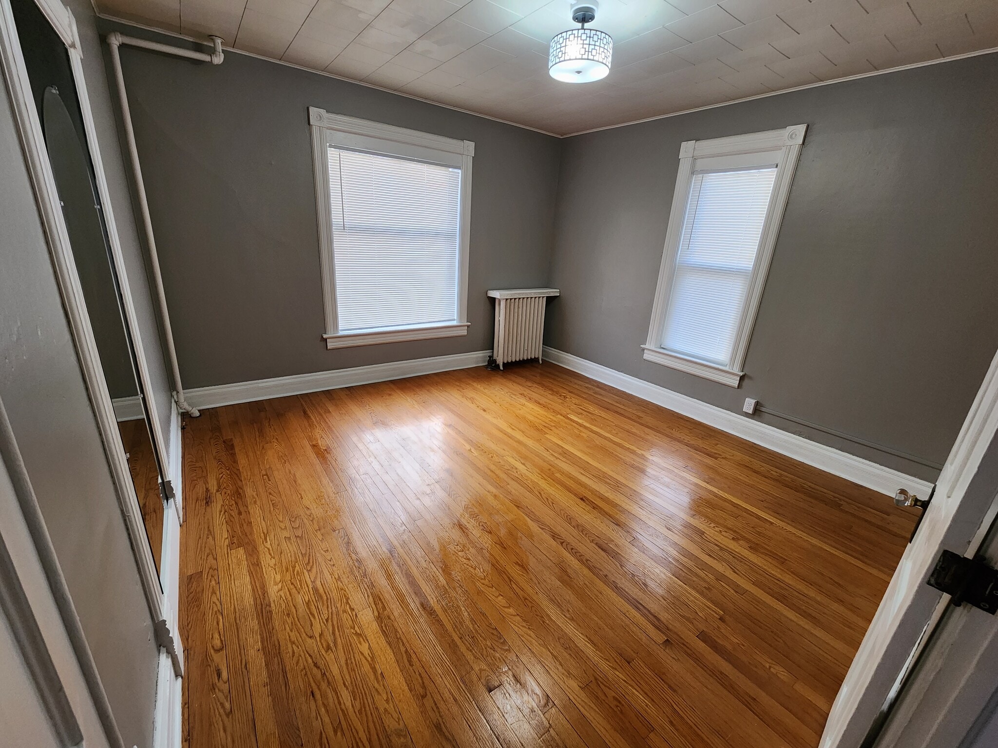 Bedroom 1b - 207 N 6th St