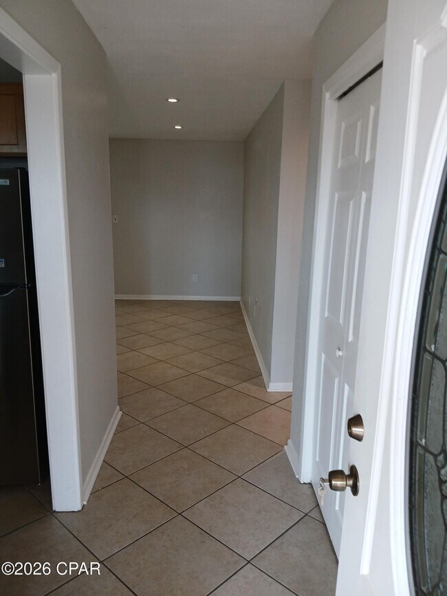 Building Photo - 1322 Pinnacle Pines Rd