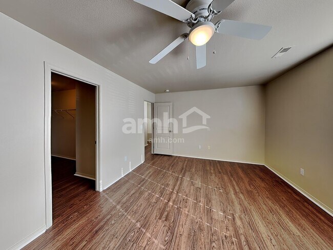 Building Photo - 2776 Willow Way