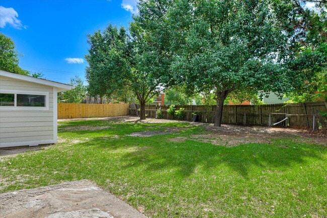 Building Photo - 3635 Spanish Trace Dr