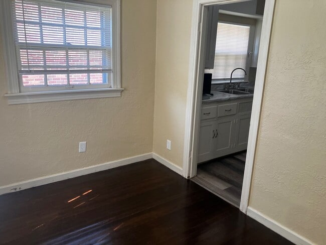 Building Photo - Charming 3-Bedroom Home with Unique Detail...