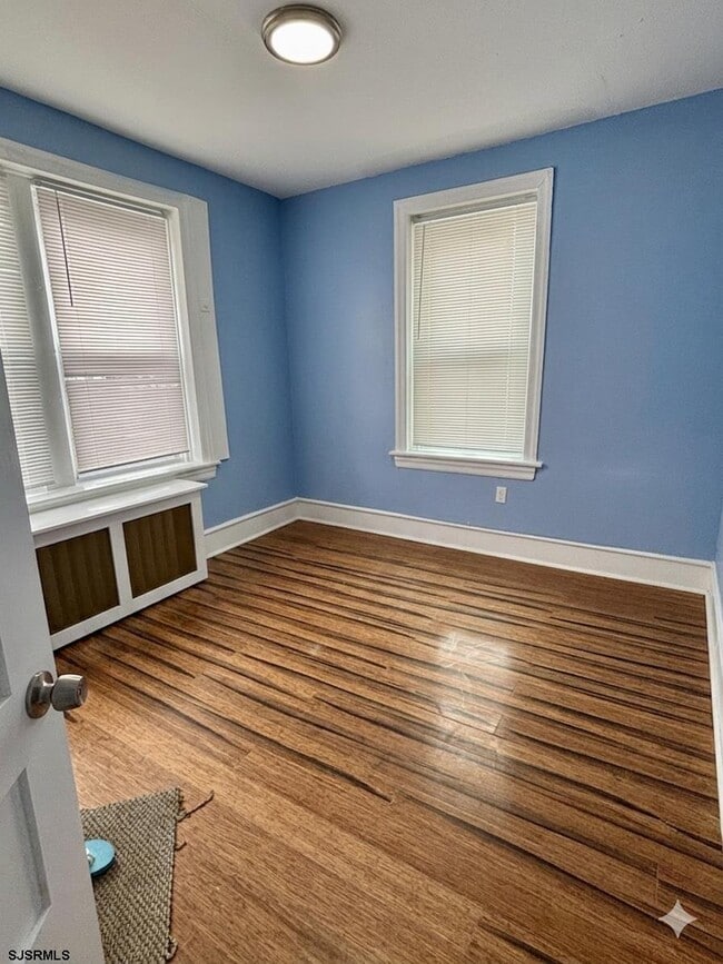 Building Photo - 4800 Ventnor Ave