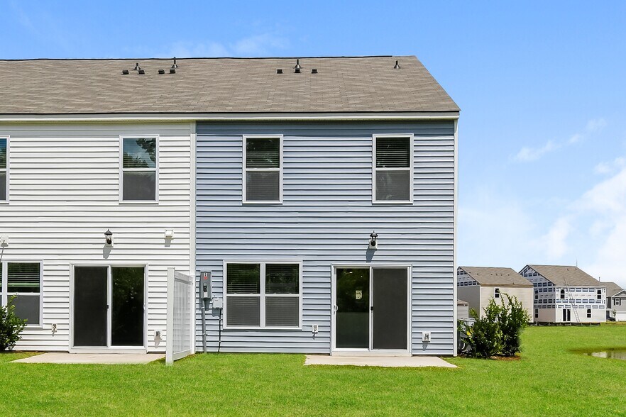 Building Photo - 64 Striker Rd