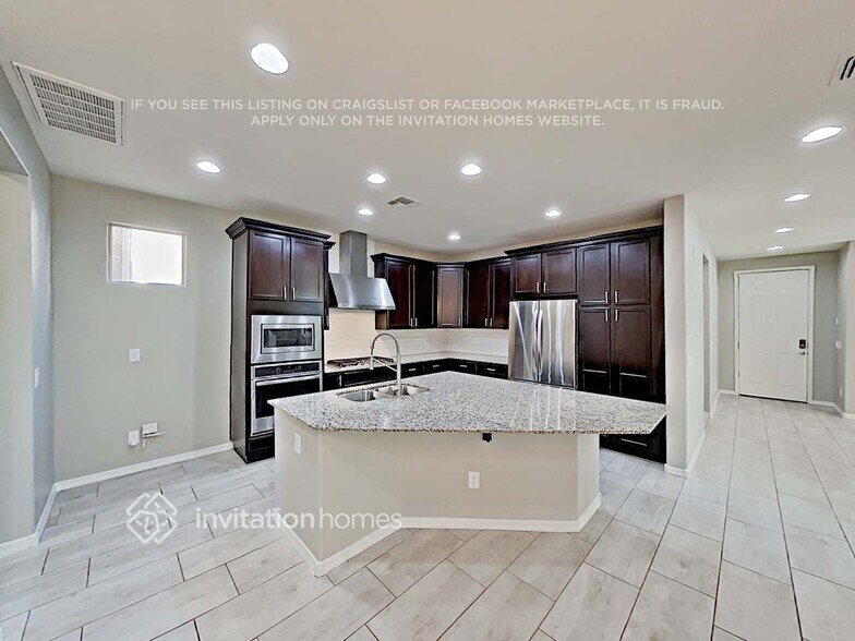 Building Photo - 2263 S Agnes Ln