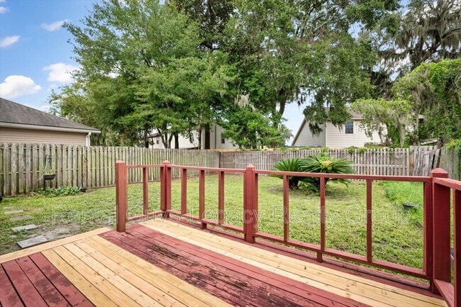 Building Photo - 3956 Hollows Dr
