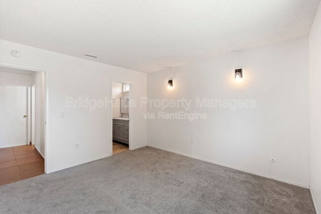 Building Photo - 4181 Galbar St