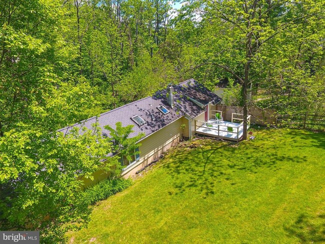 Building Photo - 5496 York Rd.