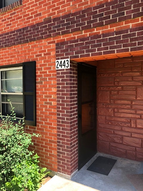 Building Photo - 2443 Paseo Rd
