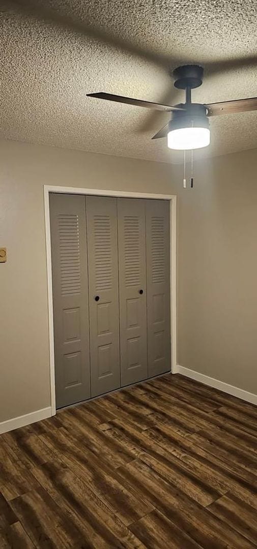Building Photo - Cozy, Completely Remodeled, One Bedroom Ap...