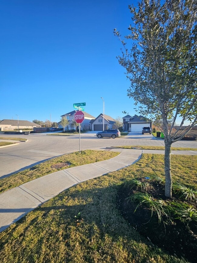 Building Photo - 426 Twilight Mdw Wy