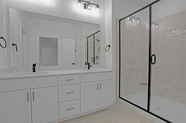 Building Photo - 2553 Huxley Mews