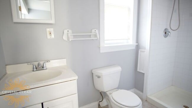 Building Photo - 125 W 23rd St