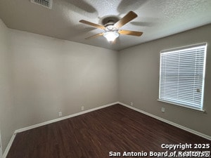 Building Photo - 5556 Columbia Dr