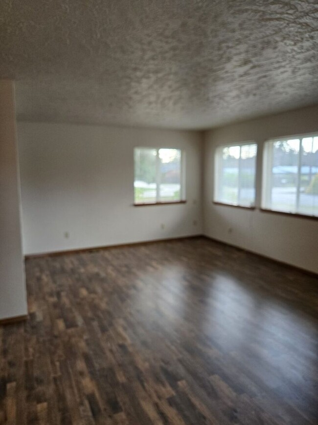 Building Photo - STATUS: UNAVAILABLE; RENTED-R327/$2095.00