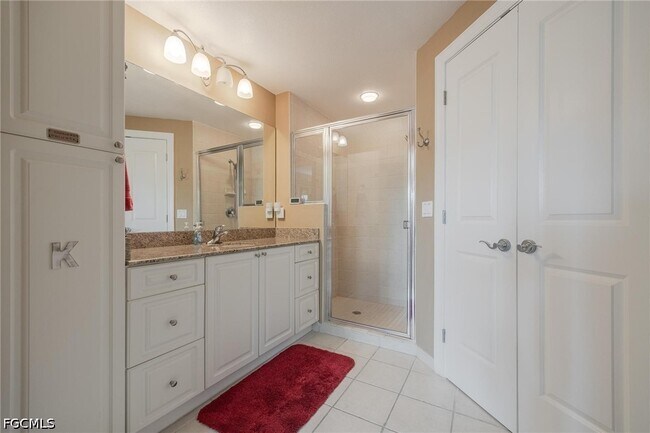 Building Photo - 2825 Palm Beach Blvd