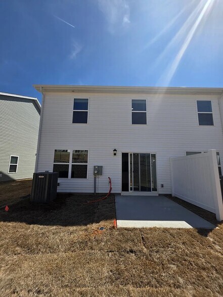 Building Photo - 5131 Hyrule Dr