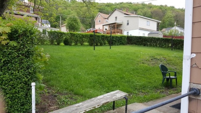 Building Photo - 176 Jackson St