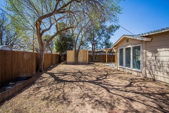 Building Photo - 4213 40th St