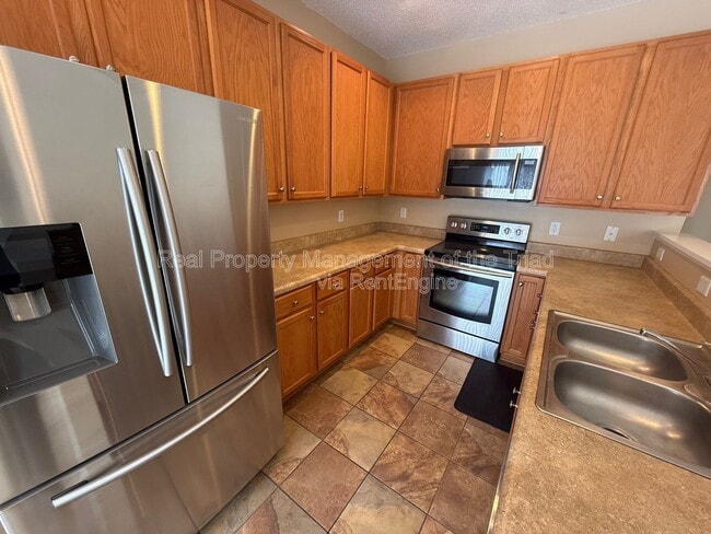 Building Photo - 1246 Glory Vine Rd