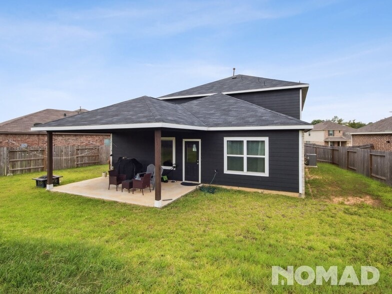 Building Photo - 18632 Birch Orch Ct