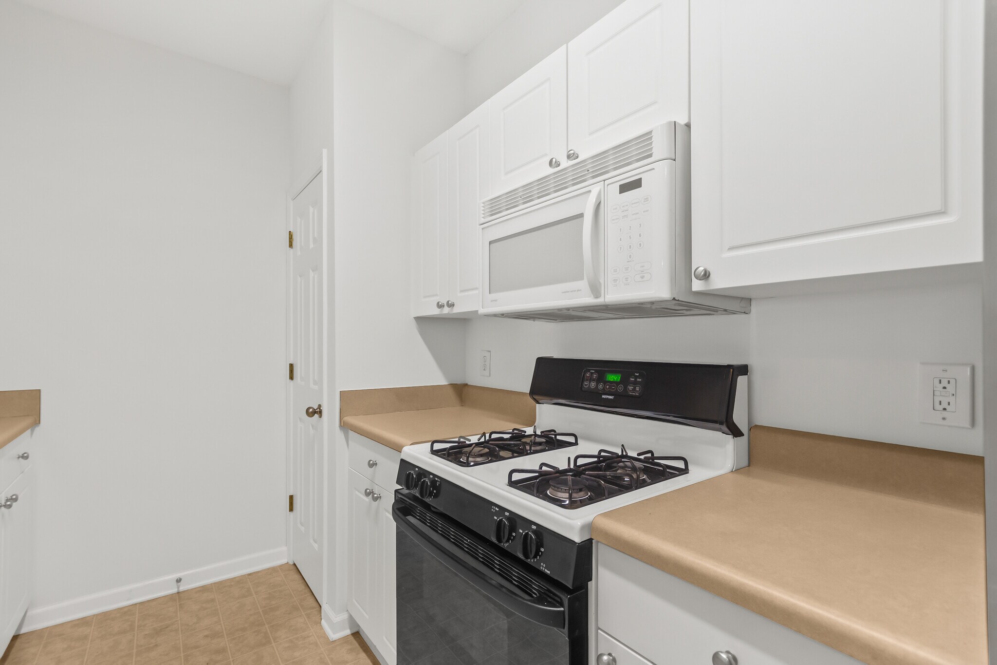 Building Photo - 622 McKenna Cir