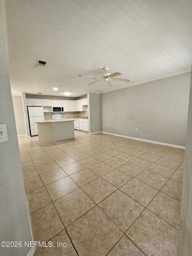 Building Photo - 3591 Kernan Blvd S