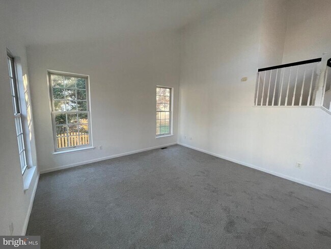 Building Photo - 25869 Flintonbridge Dr