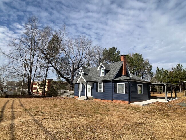 Building Photo - 5121 Wake Forest Hwy