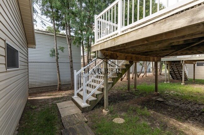 Building Photo - 1800 43rd St NW