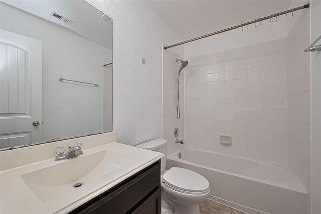 Building Photo - 3018 Darlington Ct